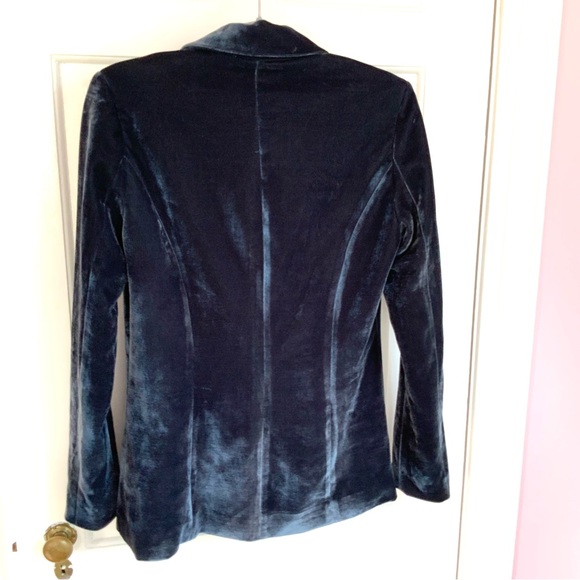 Design Labs Blue Velvet Blazer - Picture 2 of 7
